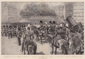 Comemorando o aniversário da rainha em Londres, Trooping the Color no Horse Guards, o passado de março