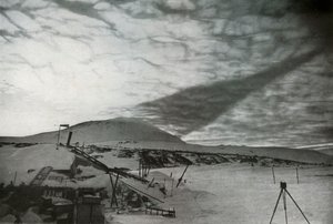 A Sombra do Monte Erebus nas Nuvens, setembro de 1911, 1913