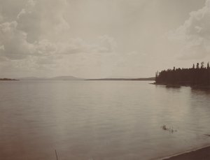 Lago Yellowstone, década de 1880 (foto)