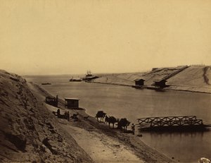 Lago Timsah, Suez de frente para o chalé