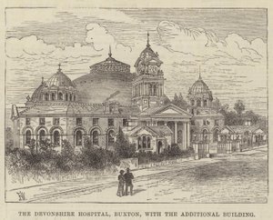O Hospital Devonshire, Buxton, com o prédio adicional de Frank Watkins