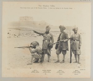 Os rifles Khyber, 1900 por volta de de Fred Bremner
