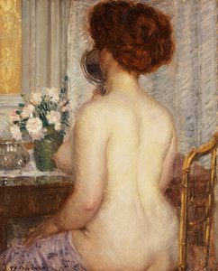 Mulher em uma penteadeira