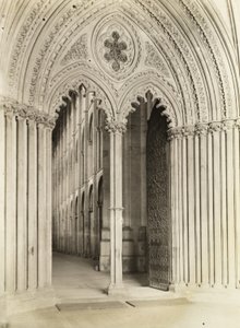 Catedral de Ely: Pórtico da Galileia, Porta para a Nave de Frederick H. Evans