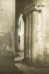 Catedral de Ely: Transepto sudoeste para a nave