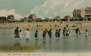 Cayeux, a praia tem baixa Maree. Cartão postal sente 27 de julho de 1913. de French Photographer