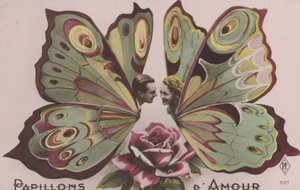 Casal com asas de borboleta (foto colorida) de French Photographer