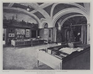 Entrada no grande salão da exposição de impressão e livros no pavilhão alemão da Exposição Universelle 1900, Paris (foto a p/b) de French Photographer