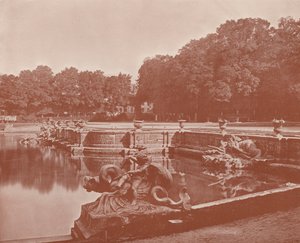 Grande Bacia de Neptuno (foto a p/b) de French Photographer