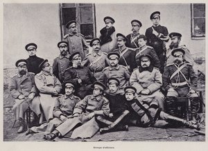 Exército Russo: Grupo de oficiais (foto a p/b) de French Photographer