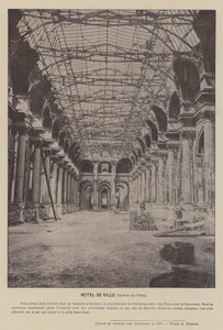 La Commune de Paris, Hotel De Ville, Galerie des Fetes (foto a p/b) de French Photographer