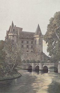 La Rochefoucauld, Chateau, vista das margens do Tardoire de French Photographer