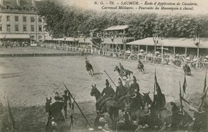 Desfile na escola de cavalaria em saumur. Postal enviado em 1913. de French Photographer