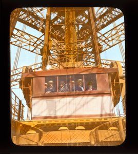Exposição de Paris: Torre Eiffel, 1900 (lanterna) de French Photographer
