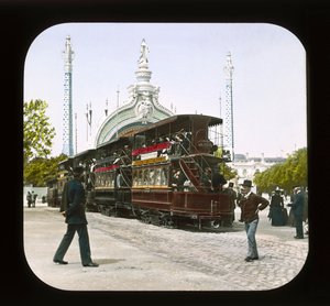 Exposição de Paris: portão de entrada principal, 1900 (lanterna) de French Photographer