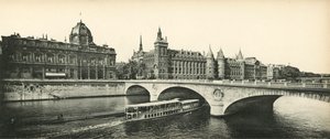 Paris, a Conciergerie e o Tribunal de Comércio, a Conciergerie e a Corte do Comércio de French Photographer
