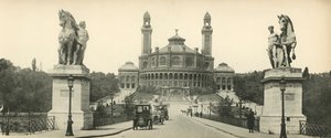 Paris, o Palácio Trocadero e a Ponte Iena, o Palácio Trocadero e a Ponte Iena de French Photographer