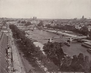 Paris: Vista do Sena e da Ilha da Cidade (foto a p/b) de French Photographer