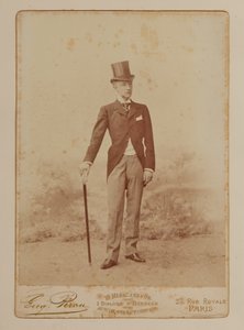 Fotografia de um álbum de lembranças em memória de Boni de Castellane de French Photographer