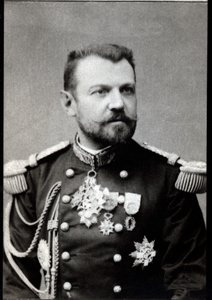 Retrato de Henri Joseph Brugere (1841-1918), general francês. de French Photographer