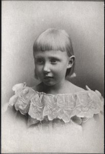 Retrato da princesa Dagmar de Dinamarca e Islândia (1890-1961). de French Photographer