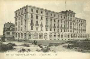 O Hotel Atlantic (foto a p/b) de French Photographer