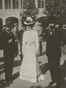 The Lady In White, as provas Dreyfus (foto a p/b) de French Photographer