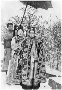Tzu Hsi (1835-1908) Imperatriz Viúva da China, c.1903 de French Photographer