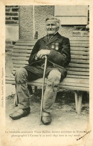 Victor Baillot, o último sobrevivente da Batalha de Waterloo, fotografado em Carisey em 22 de abril de French Photographer