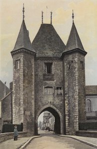 Villeneuve-sur-Yonne, Porte de Joigny de French Photographer