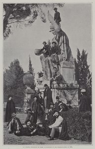 Visitantes na estátua de Roma Victorious de French Photographer