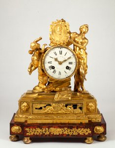 Um relógio de lareira de ormolu do final do século XV com um medalhão de Henri IV em poder de Vênus de French School