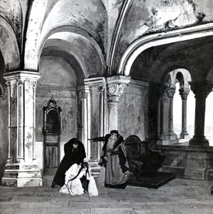 Ato IV, Cena 2 de Pelleas et Melisande de Debussy, de uma fotografia da primeira produção em abril de 1902 da ópera na Ópera-Comique em Paris, ilustração na revista Theater, junho de 1902 (l de French School