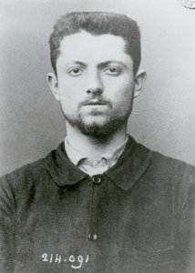Retrato antropométrico de Emile Henry (1872-94),