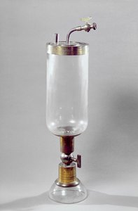 Aparato para estudar gás, projetado por Antoine Laurent de Lavoisier (1743-94) (metal e vidro) de French School