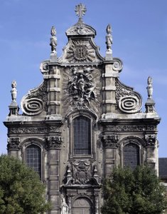 Arquitectura barroca: Fachada da Igreja dos Jesuítas (actual museu de Arte Sacra) (1692). Cambrai, Norte (59). de French School