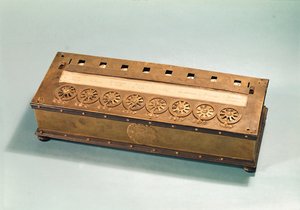 Calculadora inventada por Blaise Pascal (1623-62) (madeira e metal)