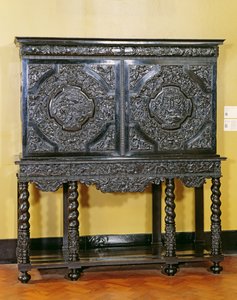 Armário Endymion, francês, c. 1650 (ébano, numa carcaça de carvalho e pinho) de French School