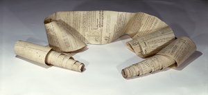 Fac-símile de um rolo de pergaminho do século XIII usado por monges medievais de French School