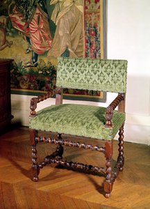 Poltrona Louis XIII (madeira e damasco)
