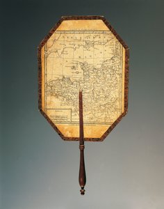 Mapa do Noroeste da França, ventilador de cartão pintado a guache com impressão aquarelada e cabo de madeira em forma de French School