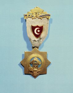 Insígnia Maçônica de Abd el-Kader (esmalte, metal e seda) de French School