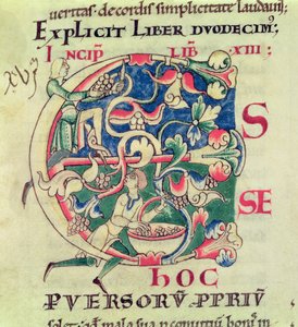 Ms 173 f.32 Historiated inicial E retratando a colheita da uva, a partir de Moralia in Job pelo Papa Gregório Magno de French School
