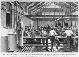 Nova Caledônia, oficina em Ouaco, fazendo latas, depois de uma fotografia do reverendo marista padre Forestier, ilustração do boletim Les Missions Catholiques, 1889