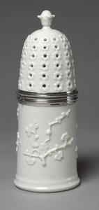 Sugar Caster, fabricante Saint Cloud Porcelain Factory, c.1732-1738 de French School