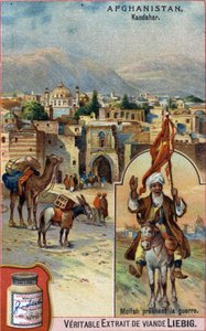 A cidade de Kandahar, no Afeganistão, com o Mullah a pregar a guerra. A cromolitografia publicitária do século XIX. de French School