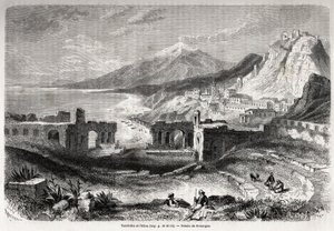 As ruínas do antigo teatro de Taormina (Tauromenium), aos pés do Monte Taurus, com vista para a moderna aldeia de Giardini e o Etna, desenho de Adolphe Rouargue (1810-187?) e Emile Rouargue (ca1795-1865) para ilustrar a viagem de Felix Bourquelot de French School