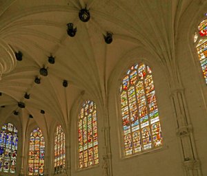 O lado sul da Capela (vidro manchado) de French School