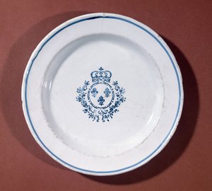 Placa de cozinha de Versailles, fabricação de Saint-Cloud (faiança) de French School