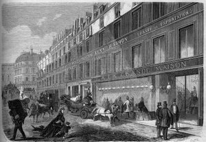 Vista da fachada da "La Grande Maison", fábrica de roupa. Paris de French School